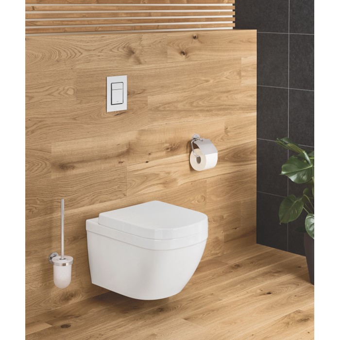 Туалетний йоржик у комплекті Grohe Essentials New (40374001)