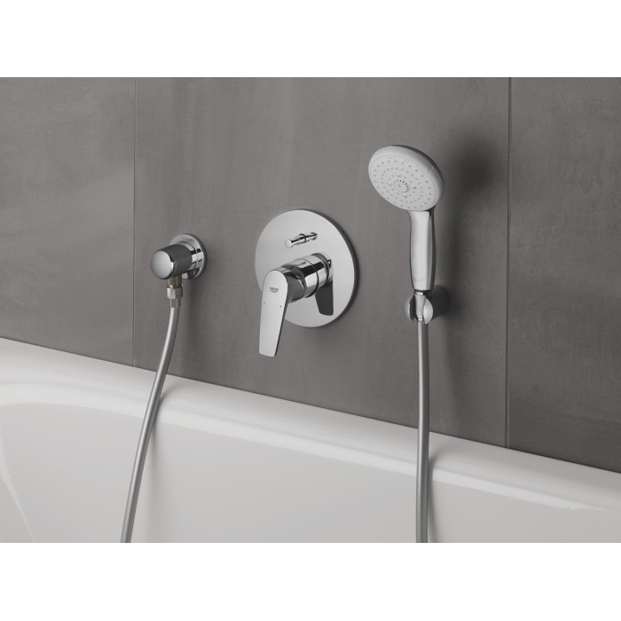 Душовий набір з тримачем, 3 режими струменю Grohe New Tempesta Classic (27849001)