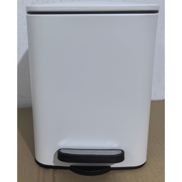 Відро для сміття з плавним закриттям квадратне Zerix Kubix-TC0106 White 6 л (колір білий) (ZX6109)