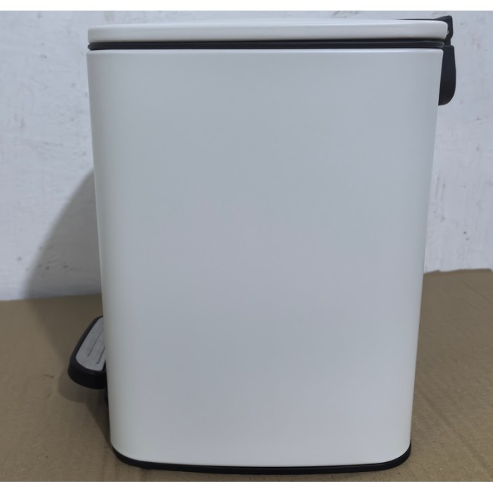 Відро для сміття з плавним закриттям квадратне Zerix Kubix-TC0106 White 6 л (колір білий) (ZX6109)