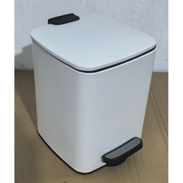 Відро для сміття з плавним закриттям квадратне Zerix Kubix-TC0106 White 6 л (колір білий) (ZX6109)