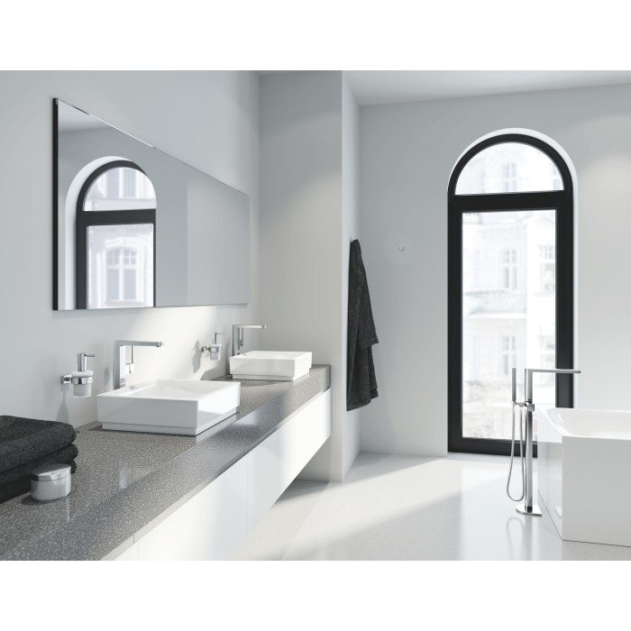Змішувач для ванни Grohe Plus одноважільний, підлогового монтажу (23846003)