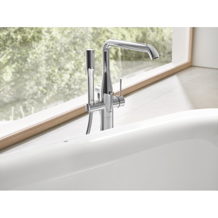 Підлоговий змішувач для ванни Grohe Essence New (23491001)
